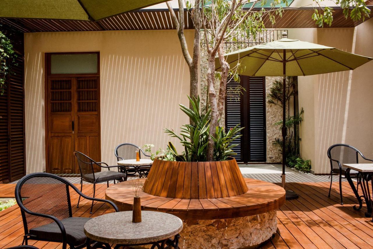 Ya'Ax Hotel Boutique Mérida Exteriör bild